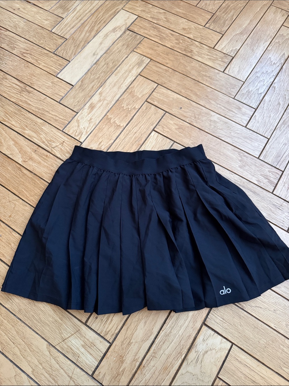 Alo Varsity Tennis Skirt - Picture 2 of 4